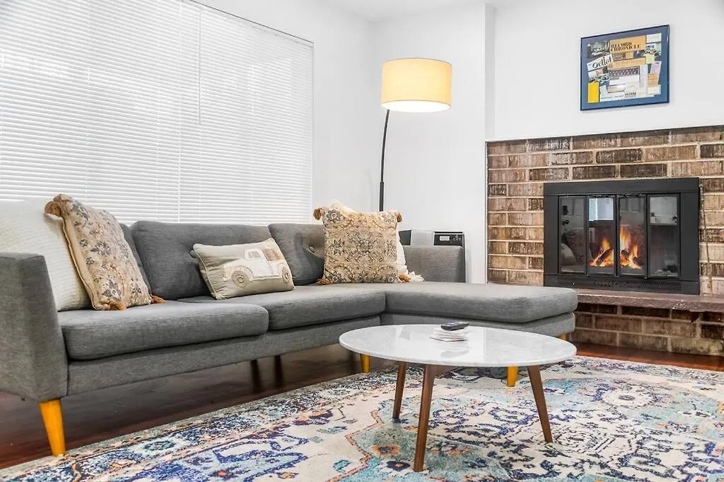 Seattle Cloud 2Br Prime Location Apartment